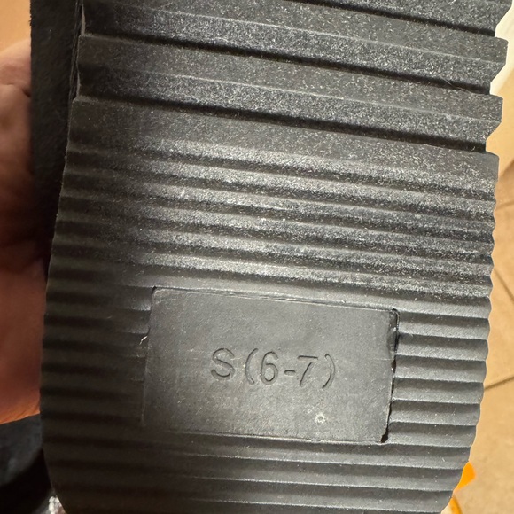 Black Clog Slippers - Picture 7 of 7